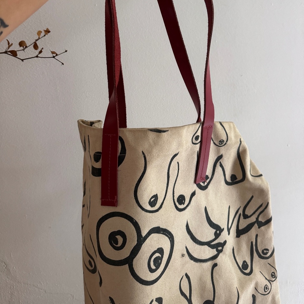 GRAVEL & GOLD Boobs bag